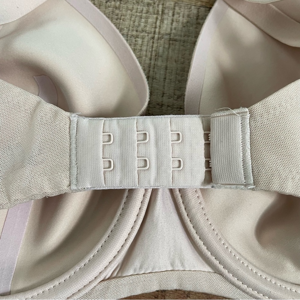 Chantelle Prime Plunge Double Knit Spacer Bra 12B6 NUDE BLUSH Size 32DD - Picture 5 of 8